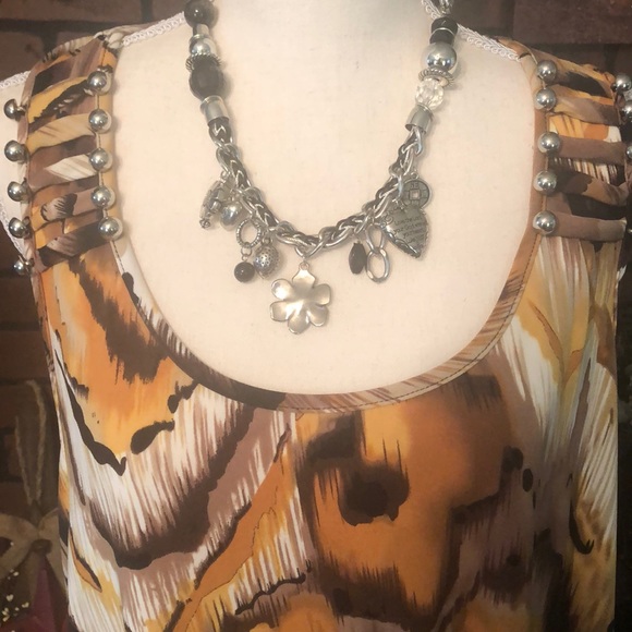 TBack top - Picture 2 of 5